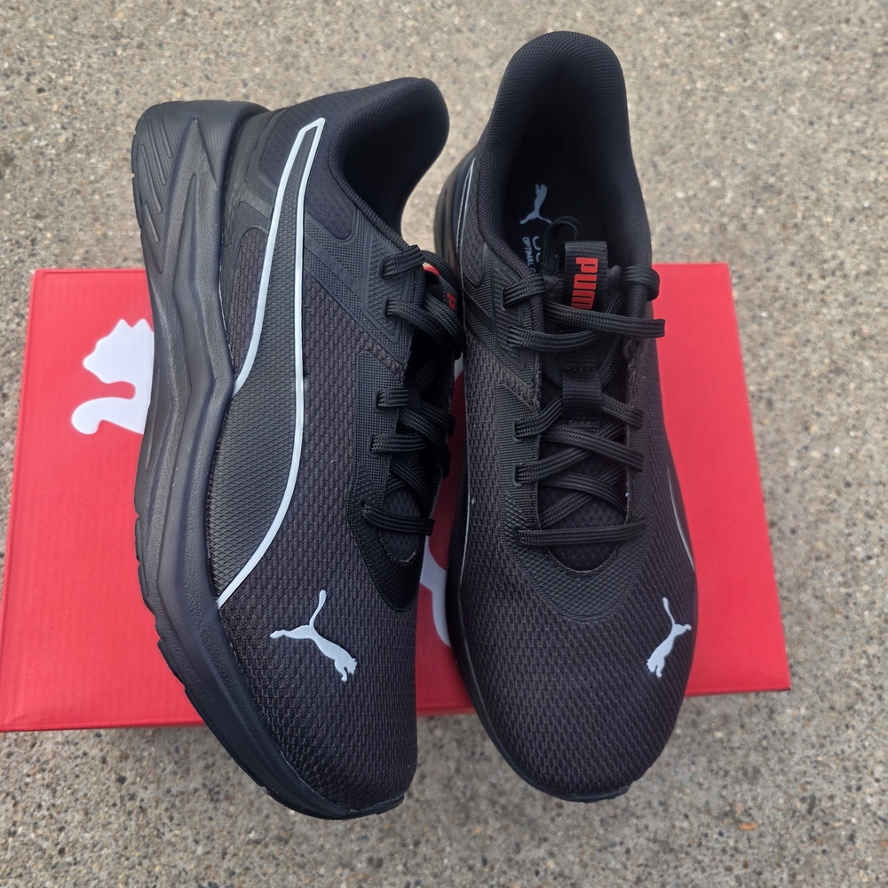 Puma Black Athletic Sneakers with White Highlights Men Size 10
